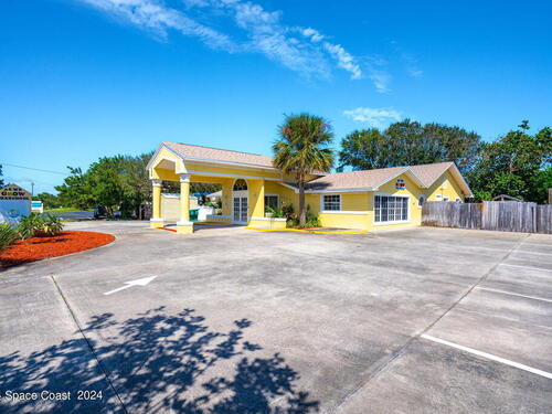 308  Orange Street, Melbourne Beach, FL 32951